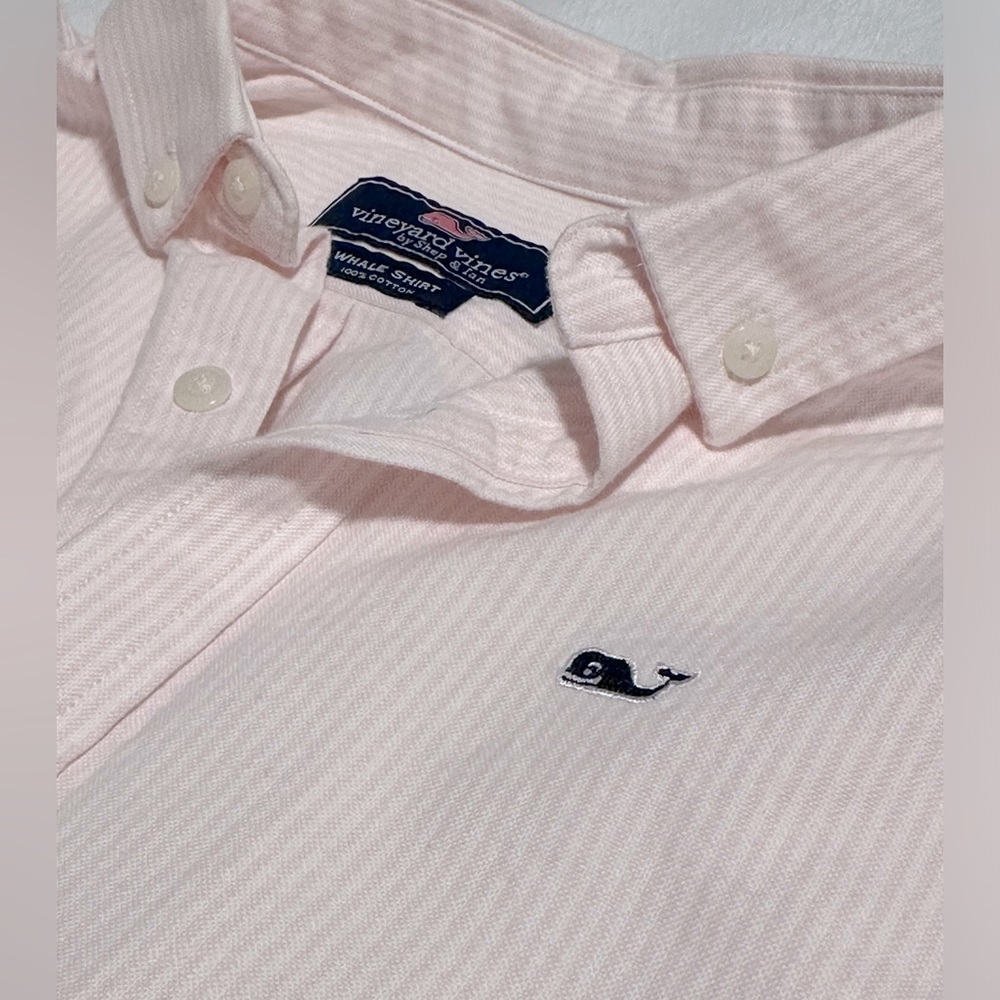 Vineyard Vines Boys Whale shirt sz 7